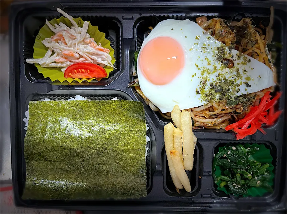 やきそば弁当|Keiko.Kanzakiさん