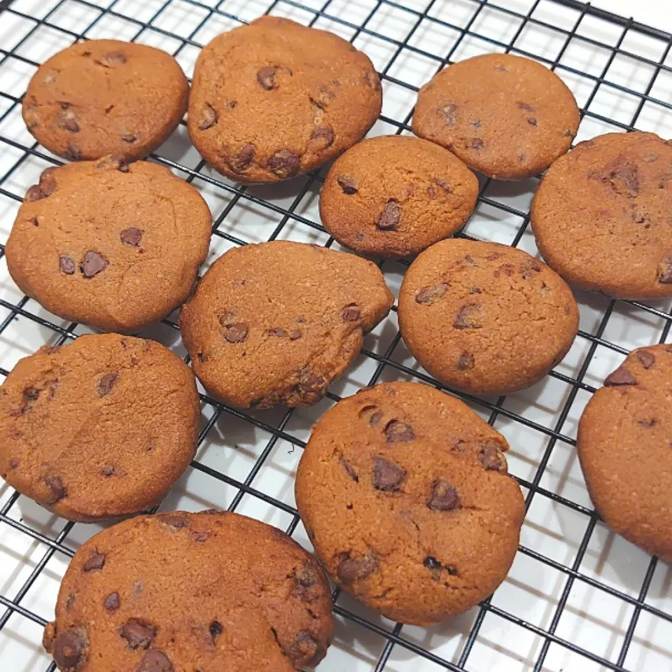 簡単！チョコチップクッキー🍪|もえさん