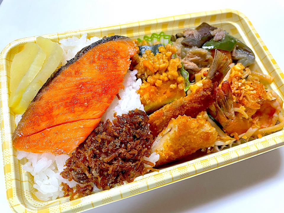 昨日の晩御飯の残りもん弁当🍱