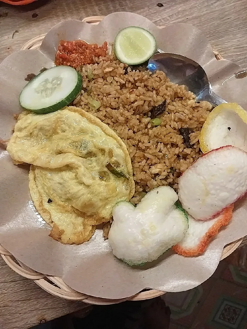 nasi goreng paru|Andi Muh Razqa Al Kalifiさん