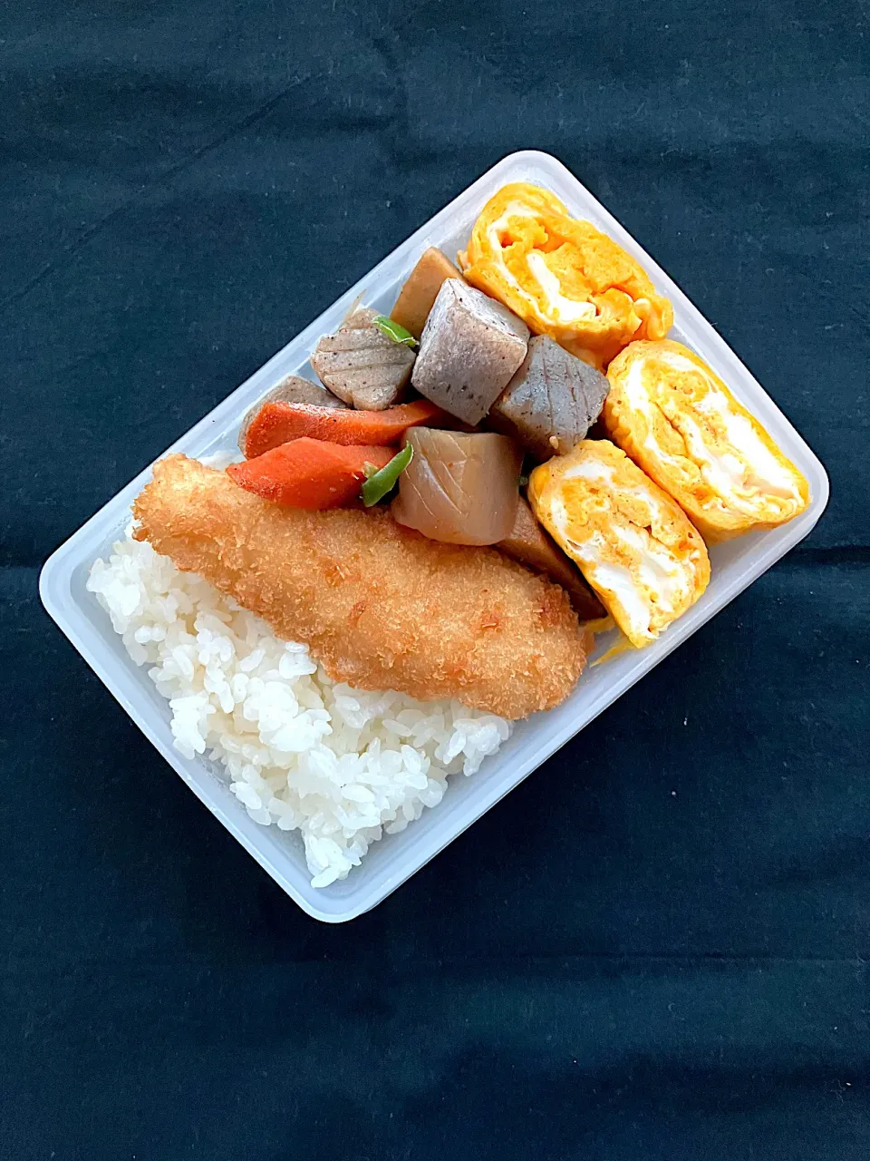 Snapdishの料理写真:あまりのお惣菜弁当|コマツ菜さん