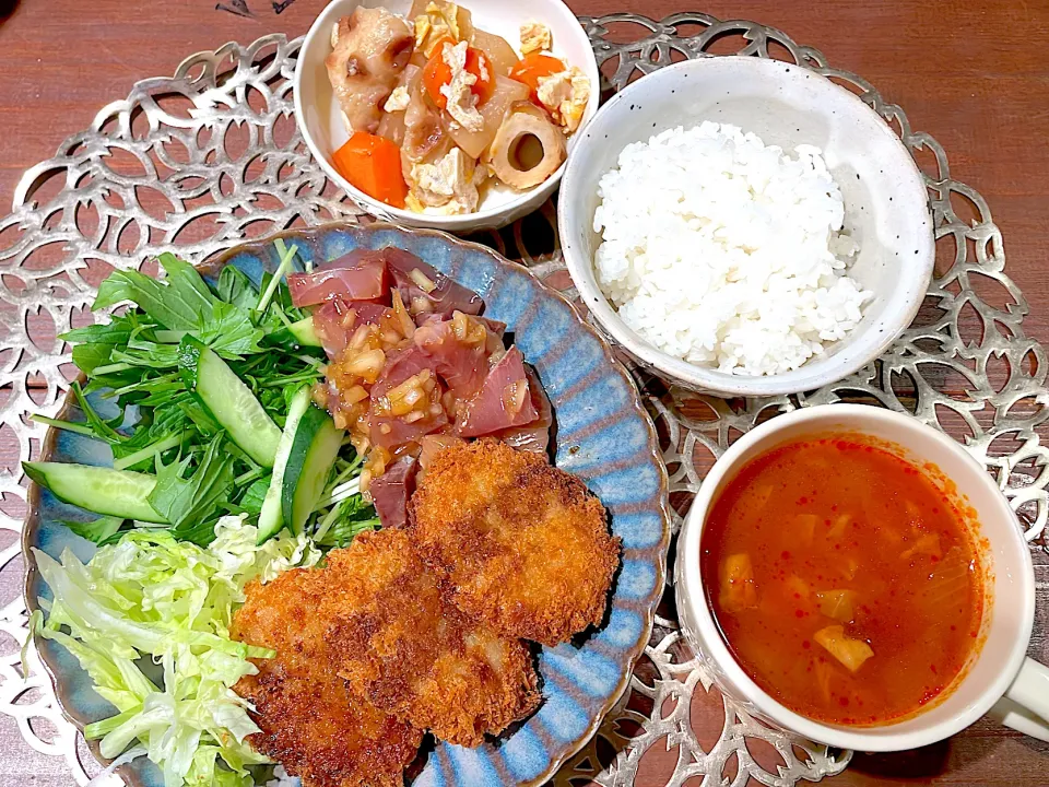 Snapdishの料理写真:ヒレカツ定食|hitomiさん