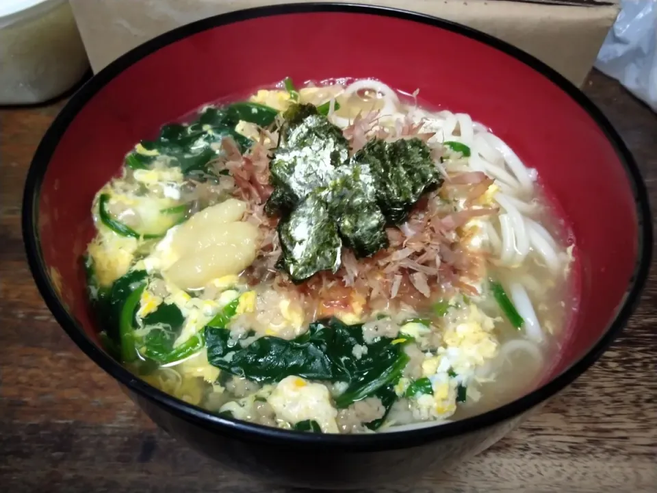 ヒガシマルうどんスープであんかけうどん|にんにくと唐辛子が特に好き❤️(元シャリマー)さん