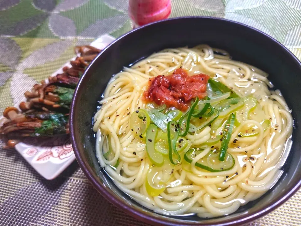 梅×大蒜🧄LC拉麺
カリカリ旨みえのき|マギーさん