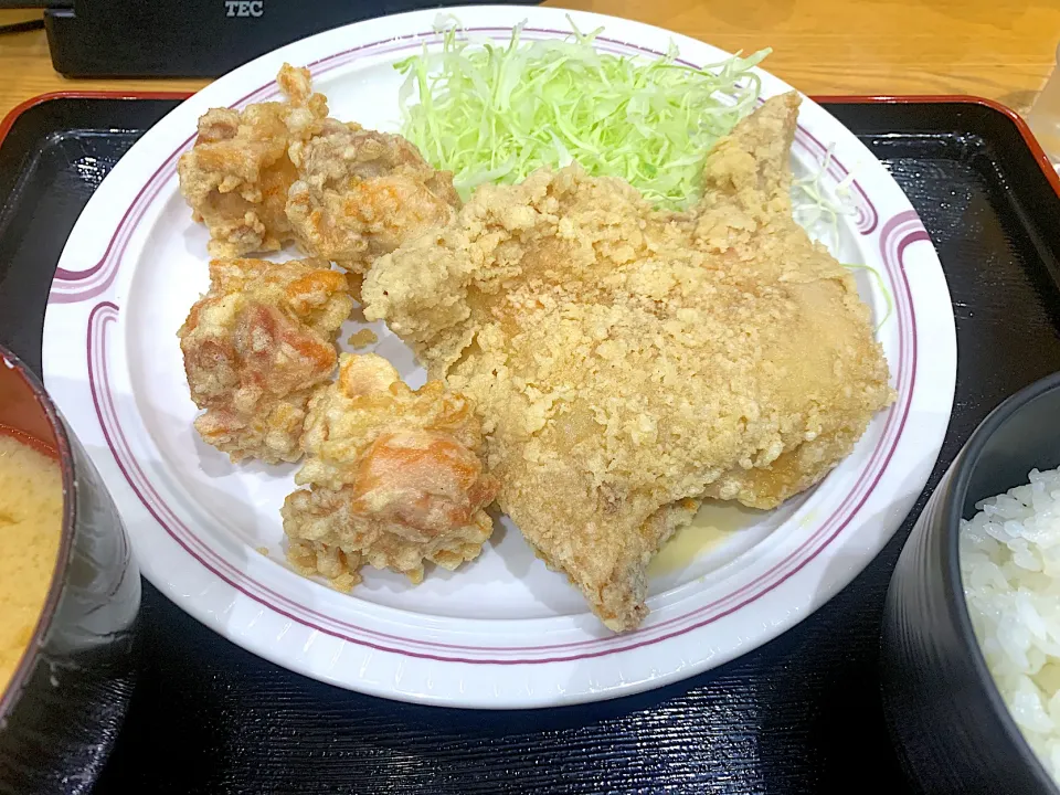 丸福定食|ぶりっとさん