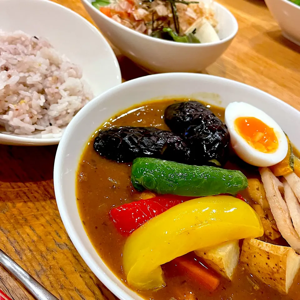 野菜たくさん乗せスープカレー🍛|だまさん