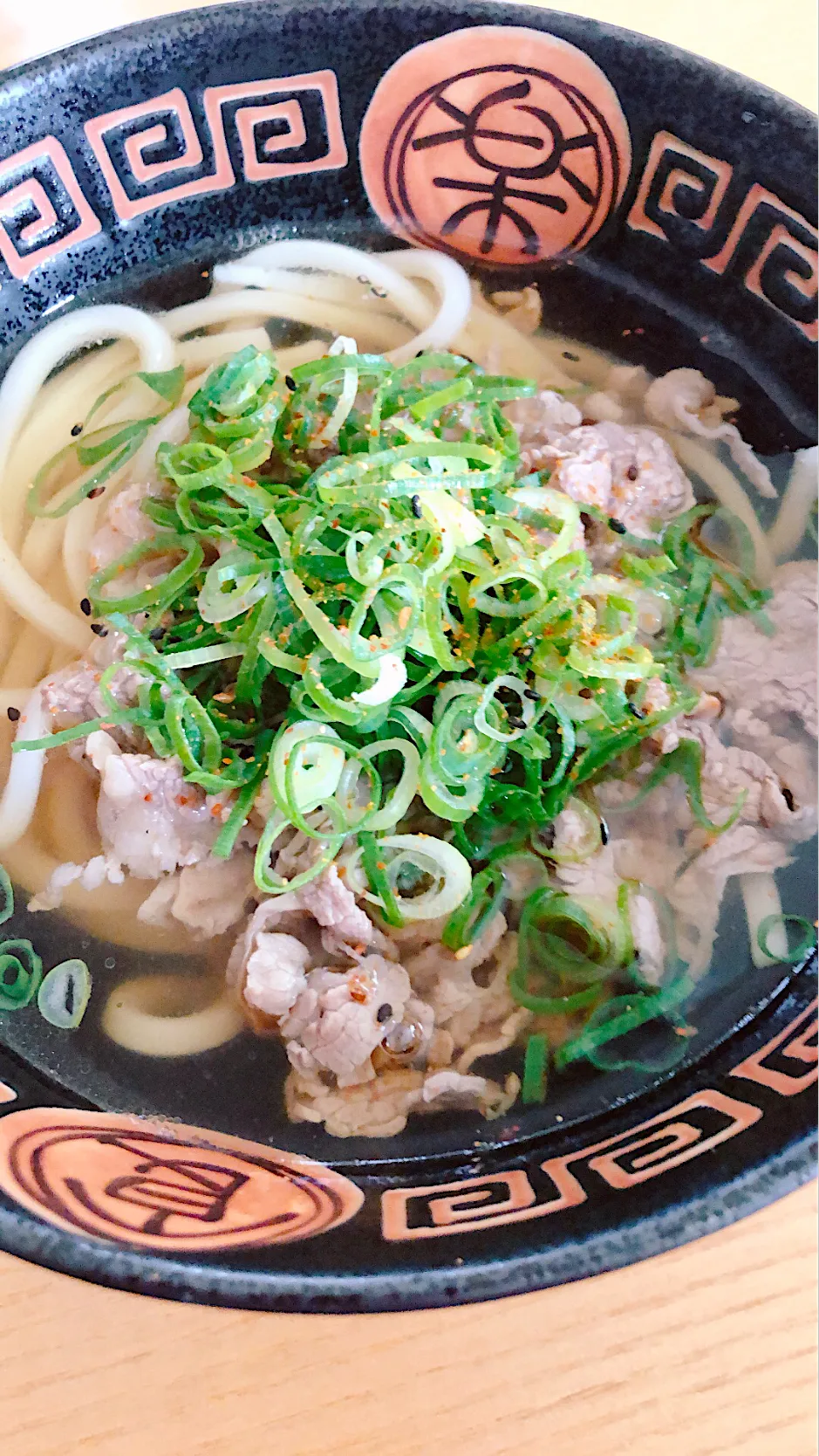 Snapdishの料理写真:お昼は、肉吸いうどんを作ってみた。|海斗さん