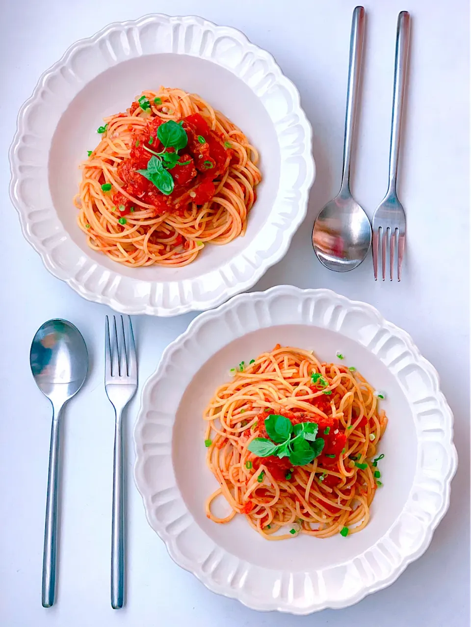 『骨まで食べれるさばの竜田揚げ🐟』
の後は…コレ‼️
『生姜香る鯖トマトスパゲティー🍝』|satomiさん