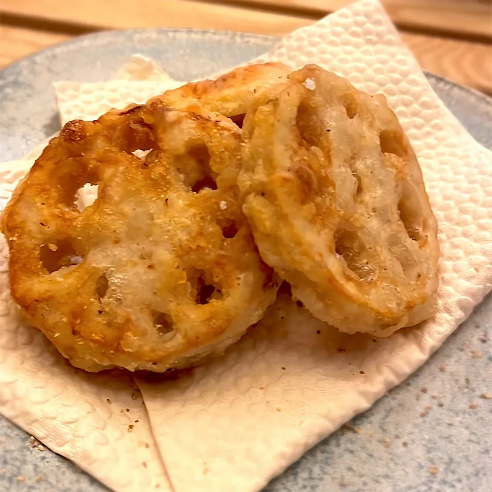 うどんスープでレンコン唐揚げ|べべべさん