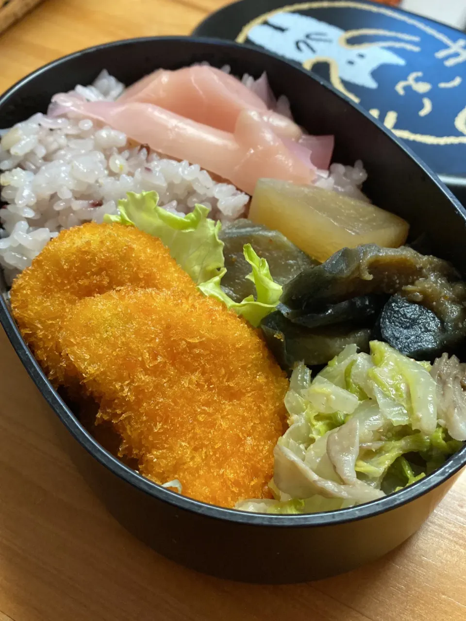 Snapdishの料理写真:エビ寄せフライ弁当|aru_sakazakさん