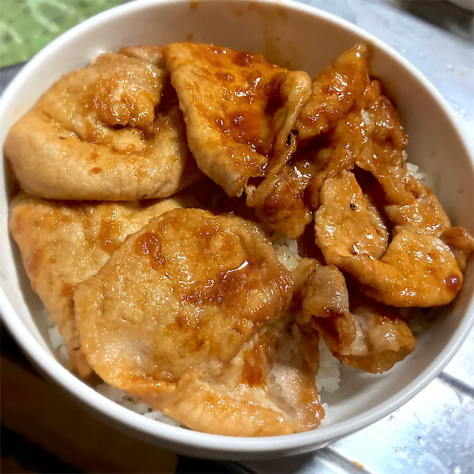 今夜はご飯が進む、帯広豚丼を頂きました😋🎵👍|ギムレットさん