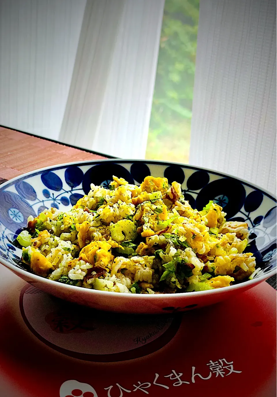 『グルグルグリーンカレーのセロリ炒飯』✨✨✨こいつも『ひゃくまん穀』ね❣️|イチロッタさん