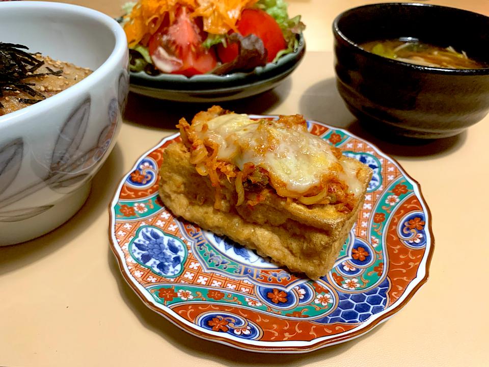キムチチーズの厚揚げ焼き