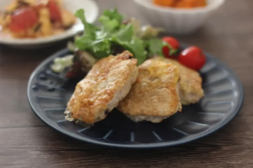 豚ヒレ肉のカレーピカタ|ちいさなしあわせキッチンさん