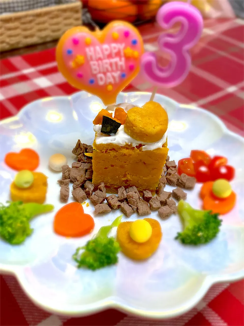 今日は家のワンコ(らぶ)のお誕生日🎂♡かぼちゃと米粉きな粉の手作りケーキ^ ^♡食べてくれるかなぁ🥺|けいmamaさん