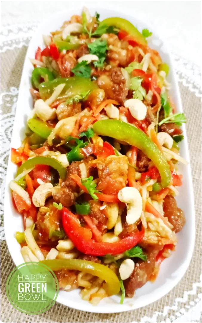 Happy Green Bowl's dish Chicken Cashew nut salad|Happy Green Bowlさん