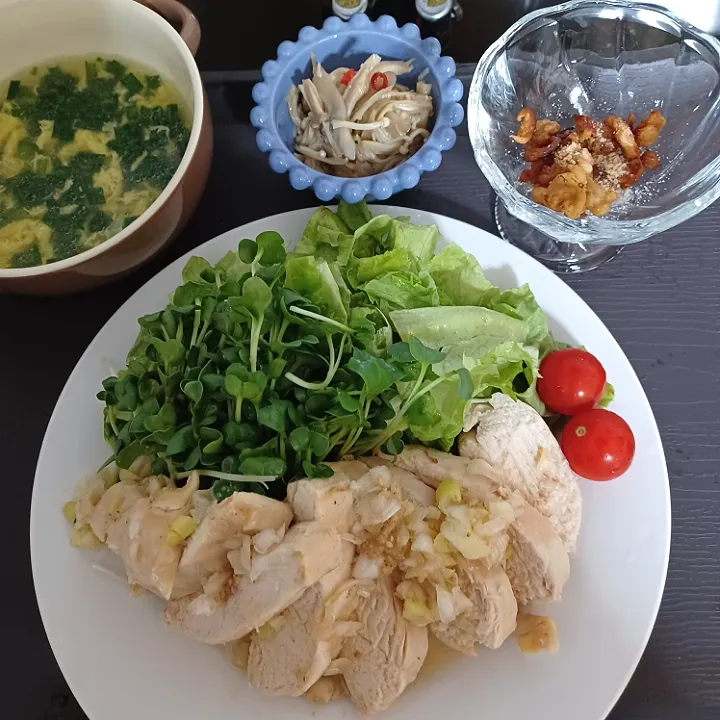 サラダチキンプレート作りました🐔😆|ぽんすけさん