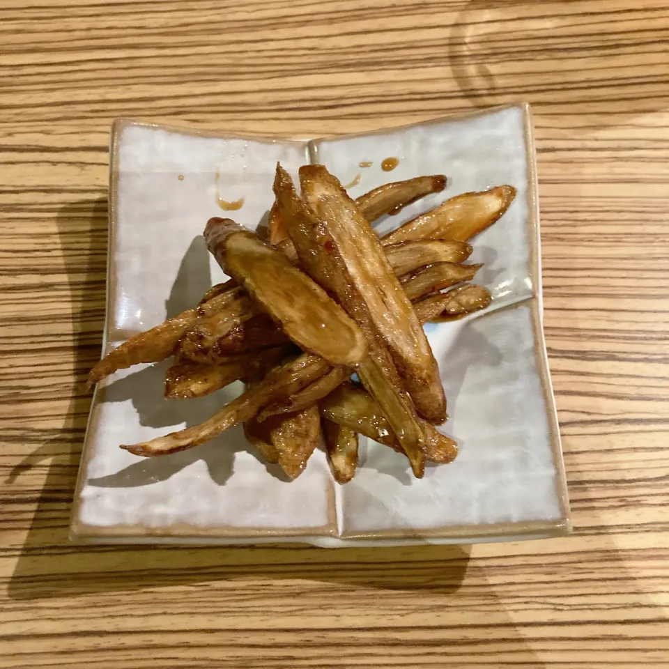 ごぼうの甘辛揚げ🥢|ちゃみこさん