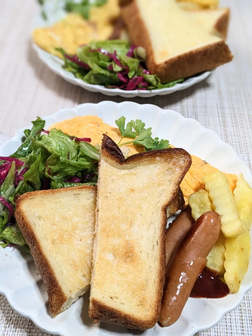 Snapdishの料理写真:本日の朝食〜。ワンプレートモーニング|f.1125beさん