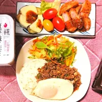 Snapdishの料理写真:万能味ソースめし|ひろさんぽさん