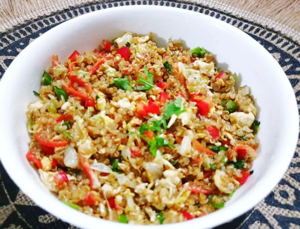 Quinoa Fried Rice|Happy Green Bowlさん