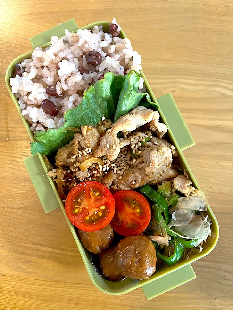 日本おめでとう⚽️赤飯弁当🍱|ちっくんさん