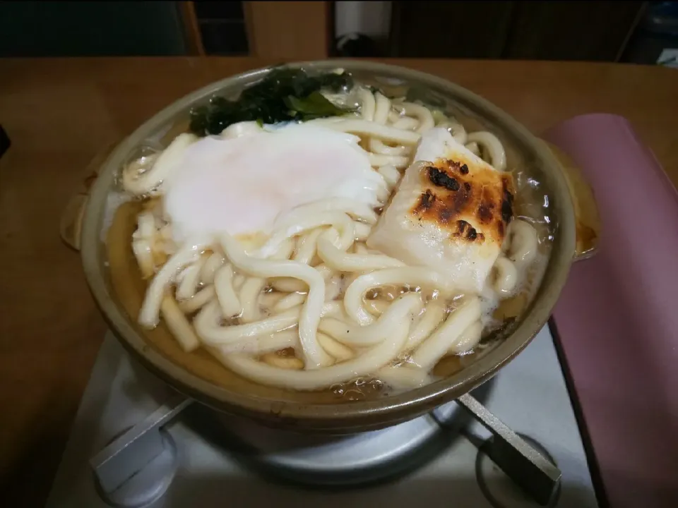 Snapdishの料理写真:鍋焼きうどん(昼飯)|enarinさん