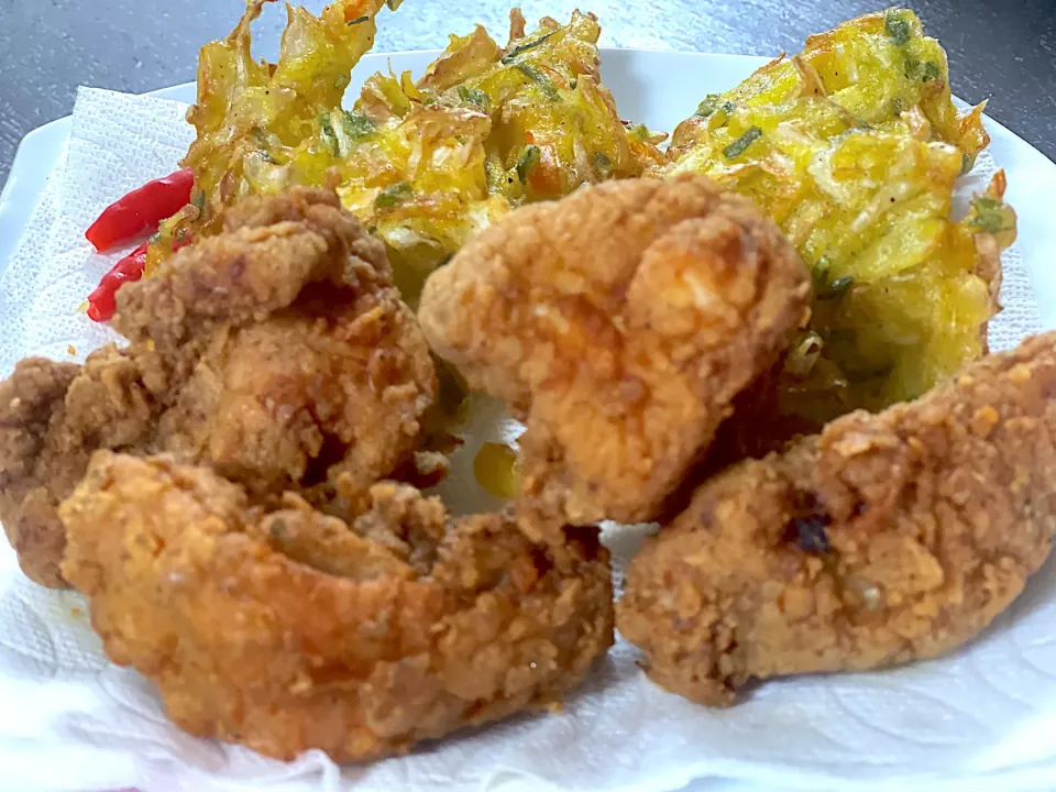 Ayam goreng|yeni kartikasariさん