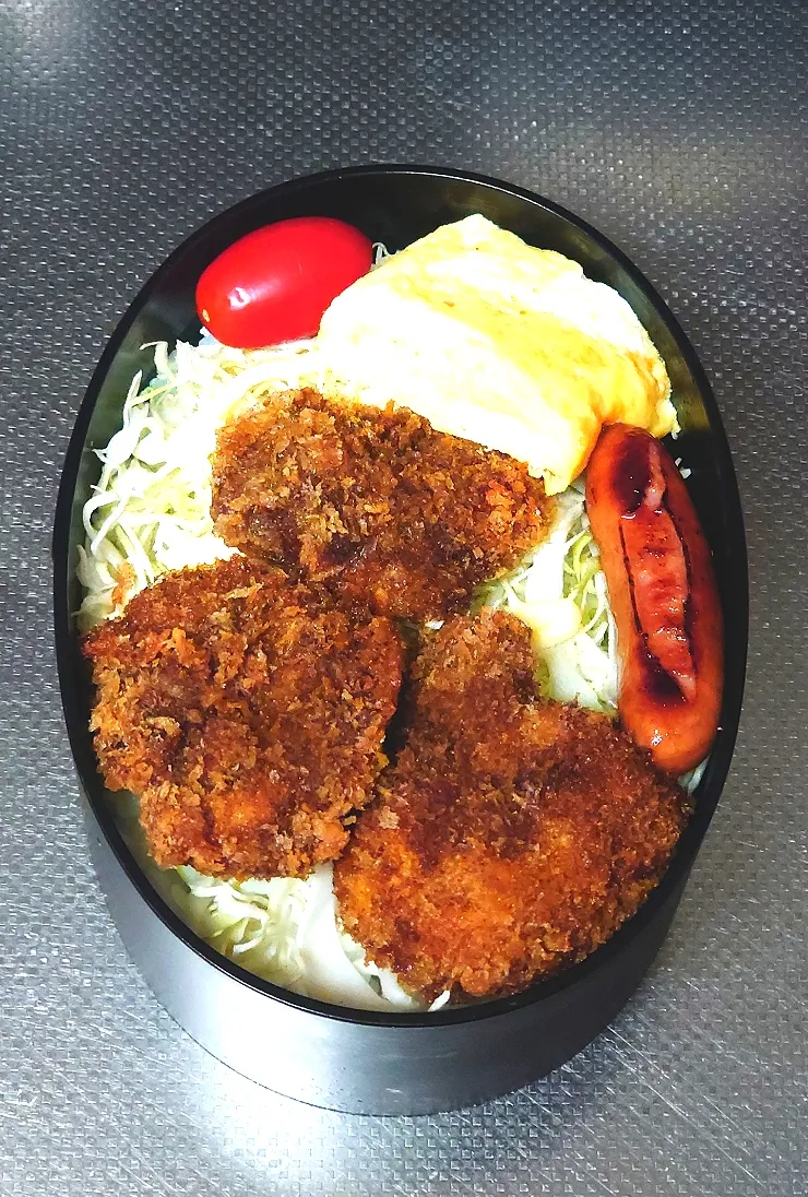 Snapdishの料理写真:チキンカツ丼弁当|黒川克博さん