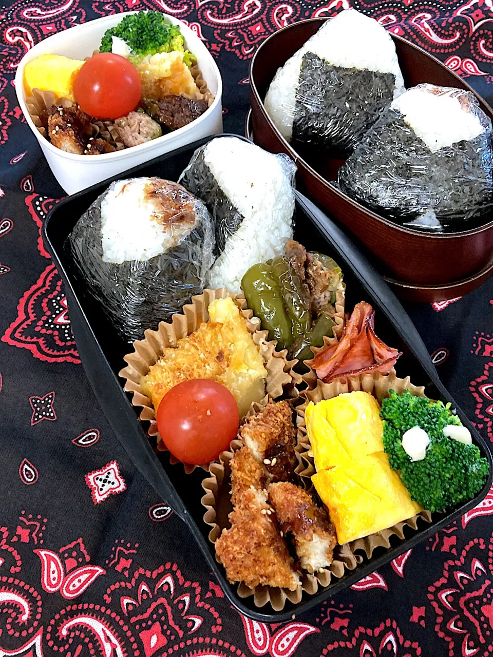 Snapdishの料理写真:ピーマン肉詰め弁当|SaDaさん