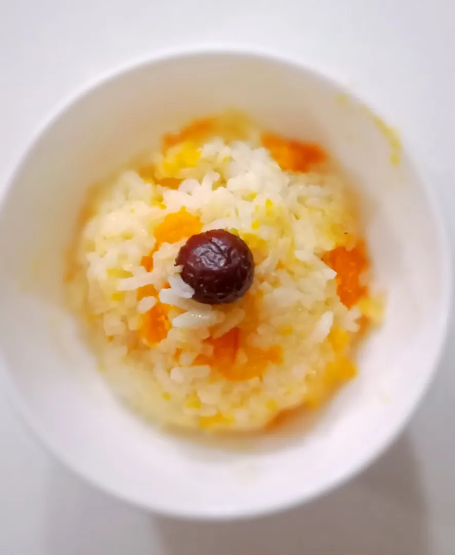 Pumpkin Rice + red dates + pandan leaf 

Cooked with Endo thermal magic cooker💟|2721_blissさん