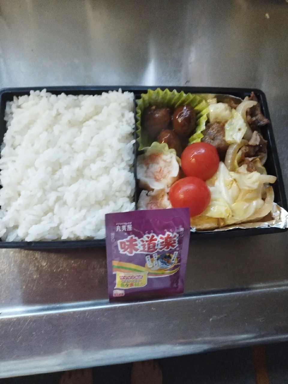 シンプル弁当(ふりかけ付き)|敬子さん