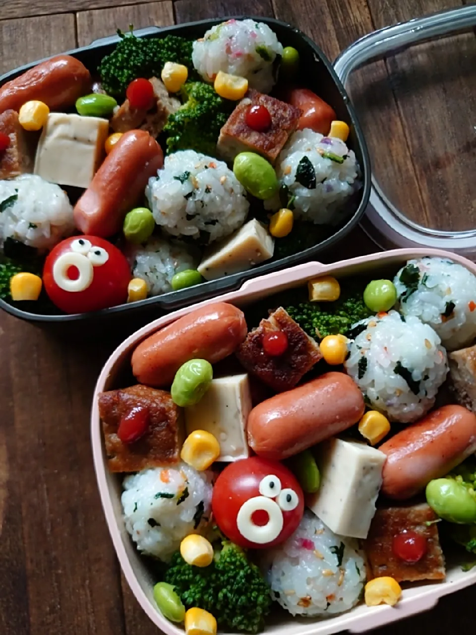 漢の…長女と次女用🍱おかずも一口サイズのこにぎり弁当|ᵏᵒᵘさん