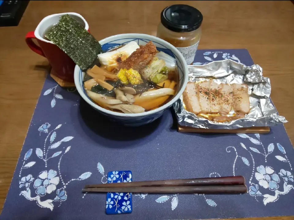 特製うどんと鮪ソテー(昼飯)|enarinさん