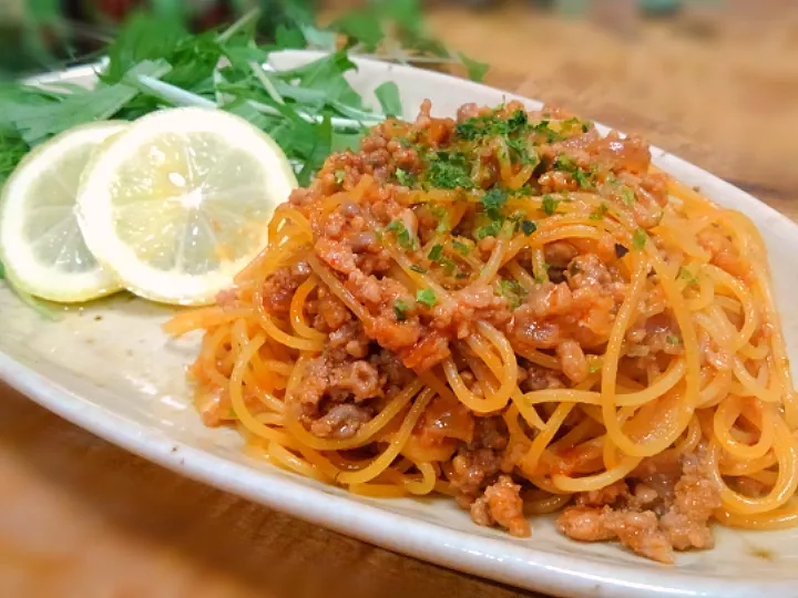 お箸で食べるミートソースパスタ|くまちゃんさん