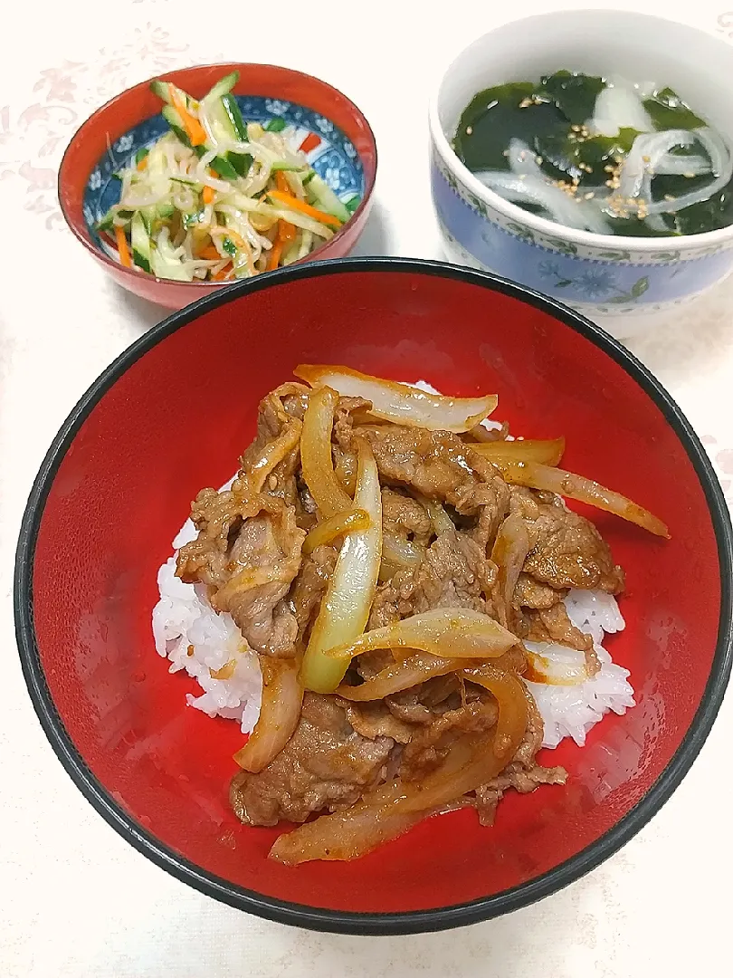 ☆今日の晩ごはん☆ 焼き肉丼 ナムル スープ|hamamaさん