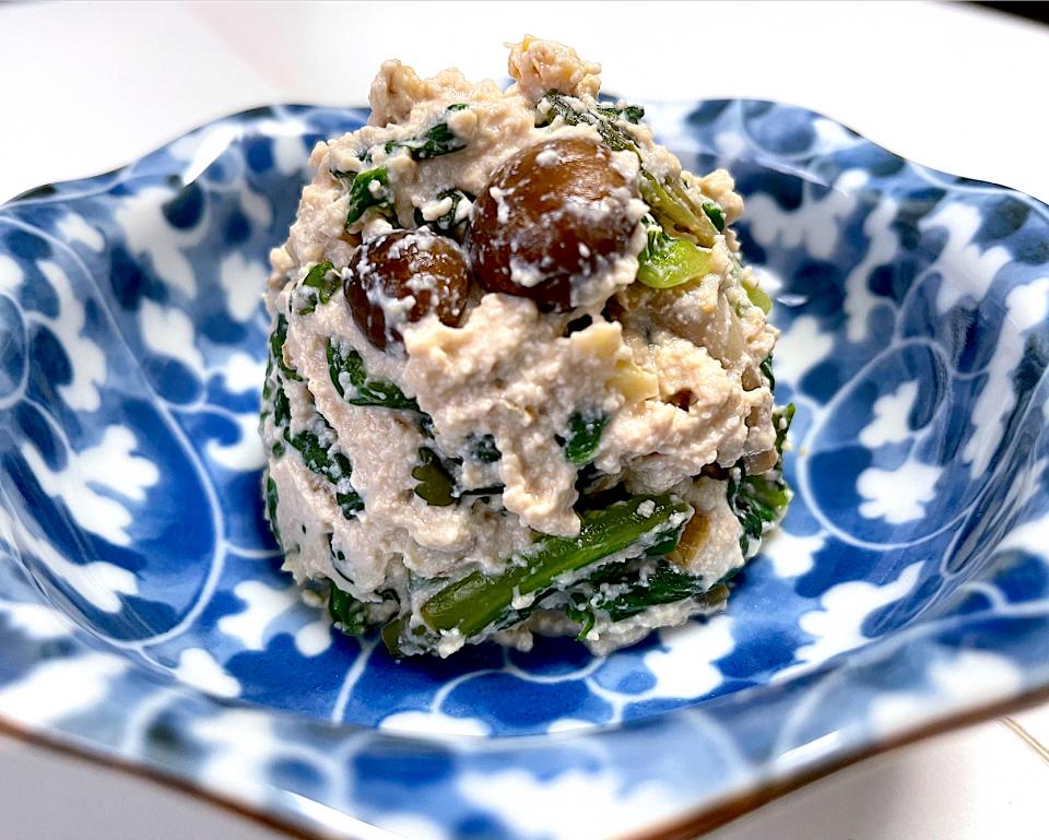 春菊としめじのくるみ白和え