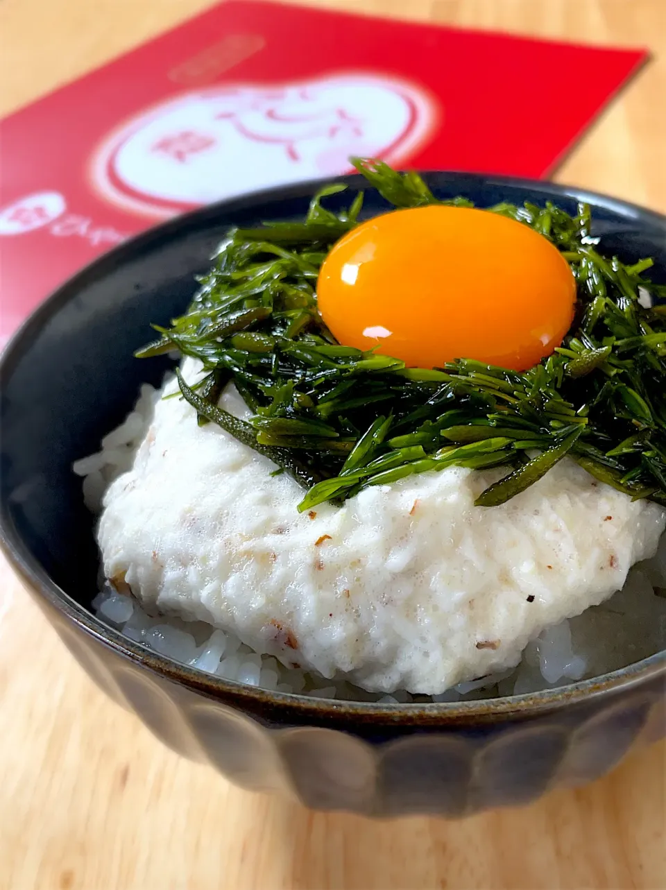 ひゃくまん穀deあかもくとろろ丼|9421beruさん