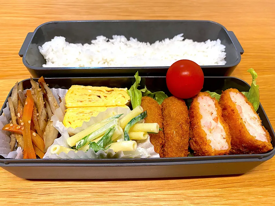 Snapdishの料理写真:11月29日息子のお弁当|かおりさん