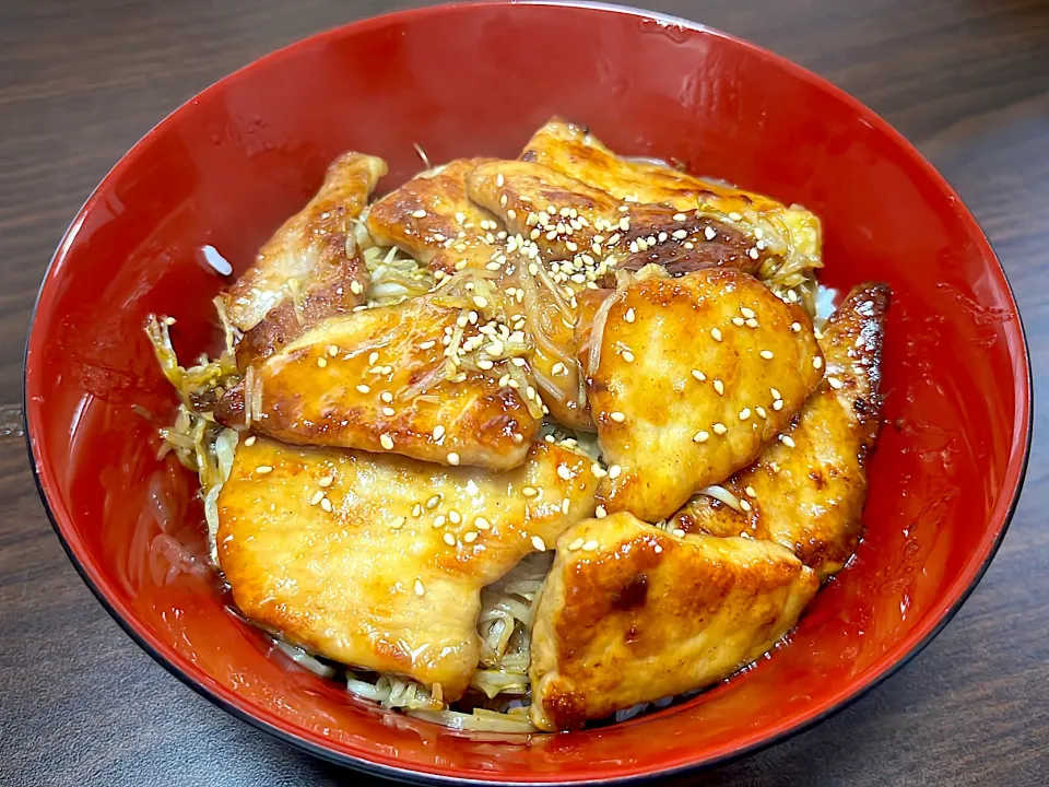 豚肉ともやしの丼|みーとさん