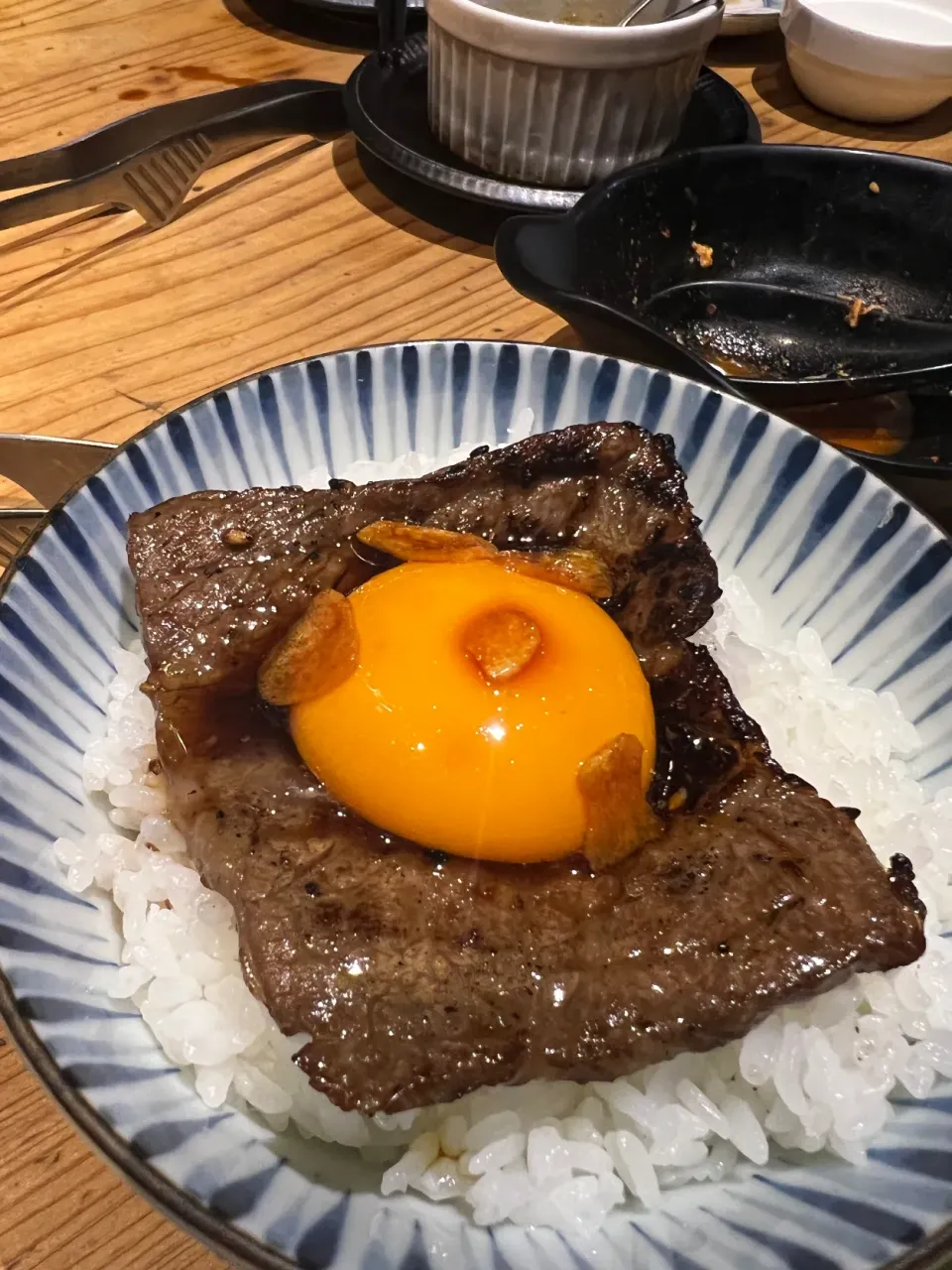 卵肉丼|だいちさん