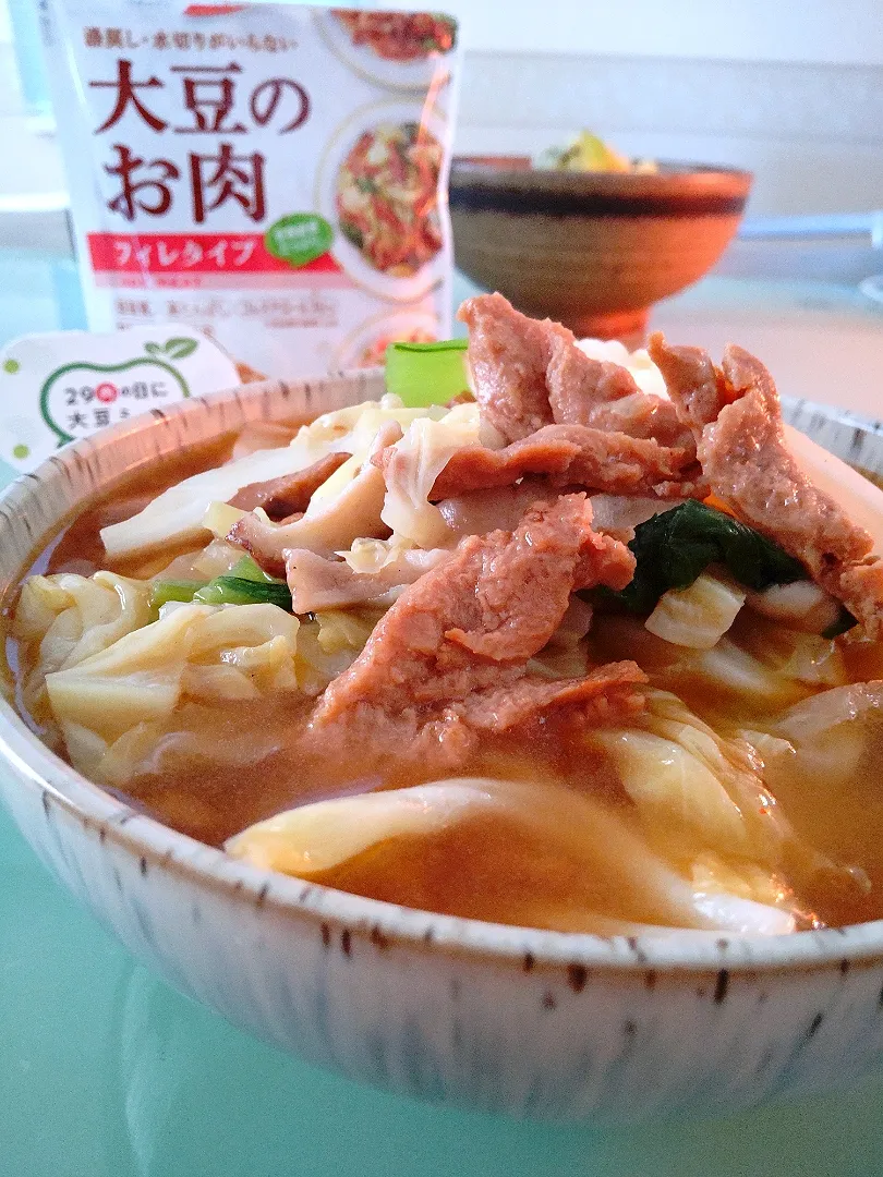 ダイズのお肉で肉野菜味噌ラーメン❗|かずにゃさん