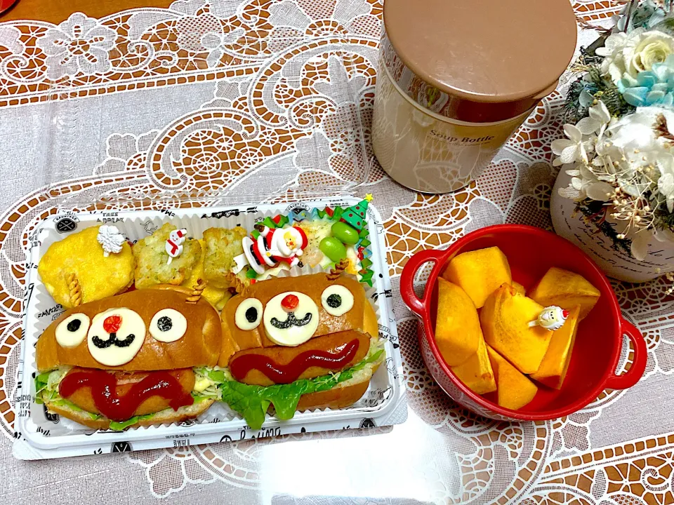 Snapdishの料理写真:2022.11.30はトナカイのホットドッグ弁当⭐️|makoさん