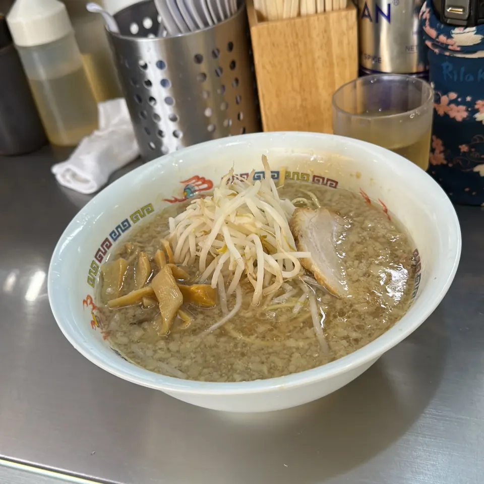 Snapdishの料理写真:今日も　＃ラーメン　＃ホープ軒　いつもの　＃朝ラー　＃夜勤明け|Hajime Sakaiさん