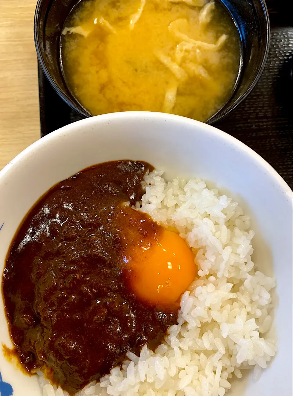 卵かけご飯ミニカレー 松屋 290円|すくらんぶるえっぐさん