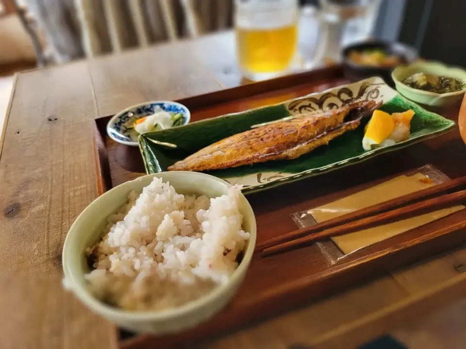 うふふ　幸せすぎちゃって😋
ミンナミ食堂　サバの文化干し定食|みるくここあさん