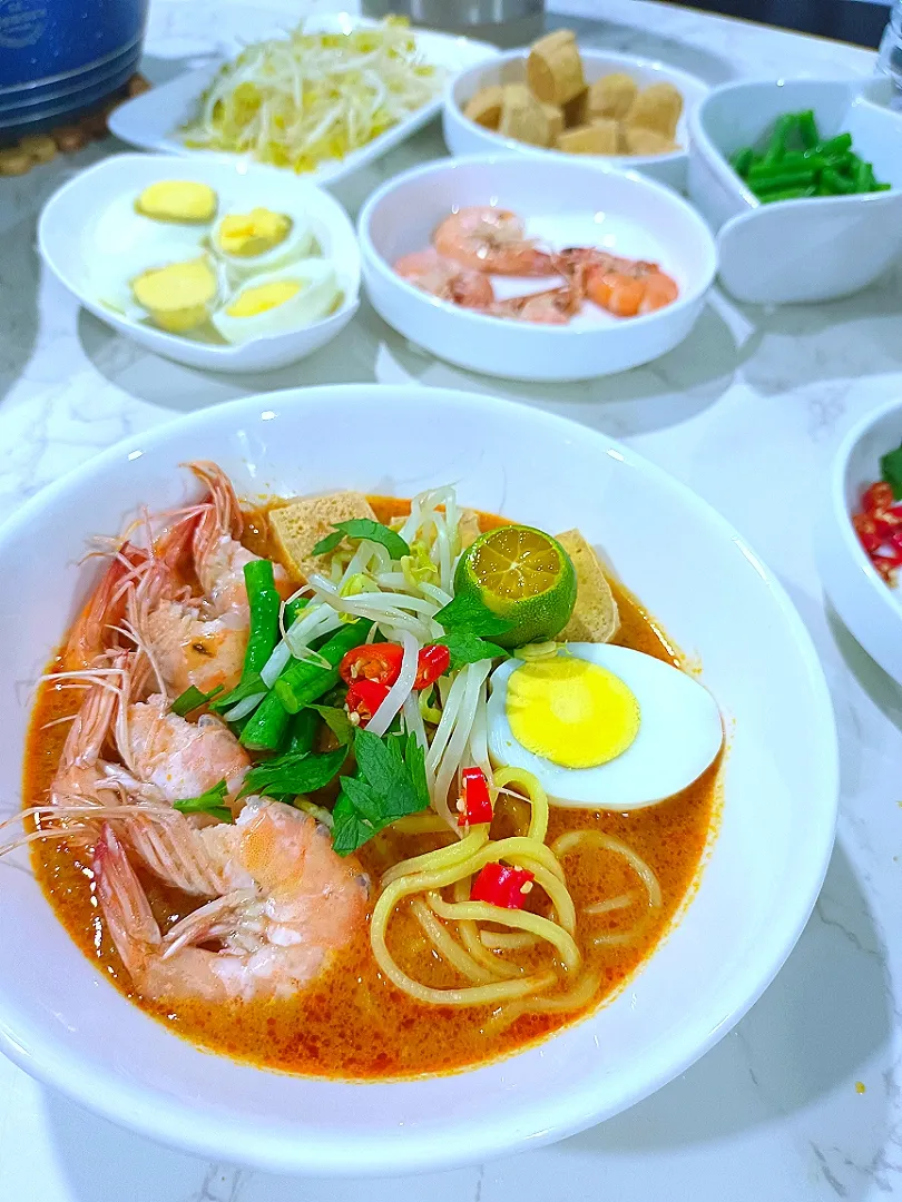 Prawn noodles (Malaysian Cuisine)|Alice's kitchenさん