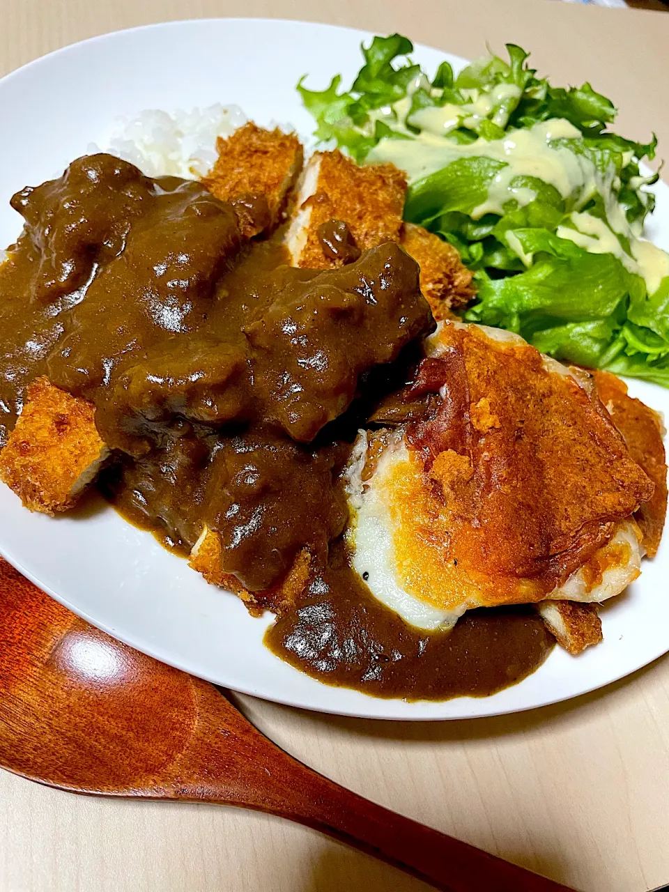 牛すじカツカレー🍛|kikuさん