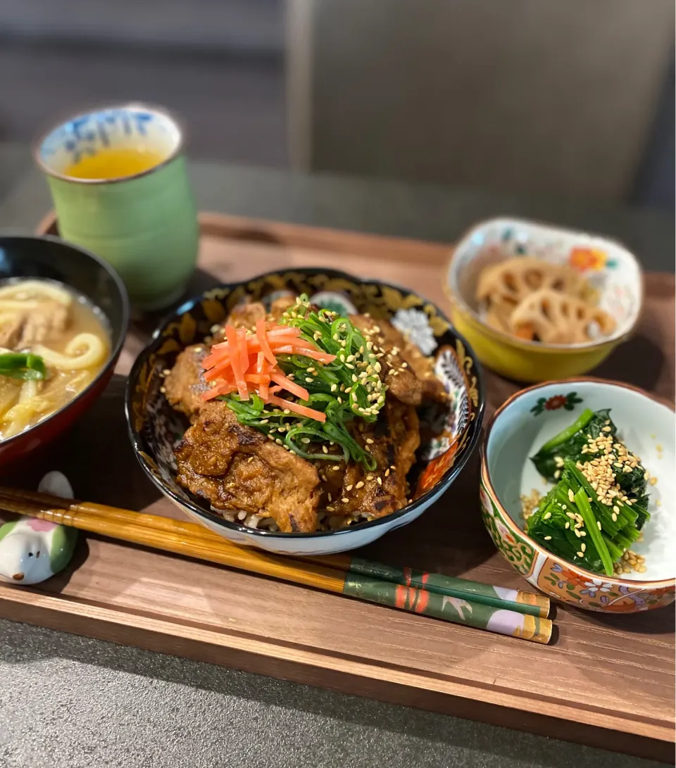 ネクストカルビ丼|あいさん