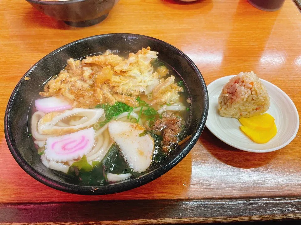 かやくうどん＆かしわご飯|コージ💫さん